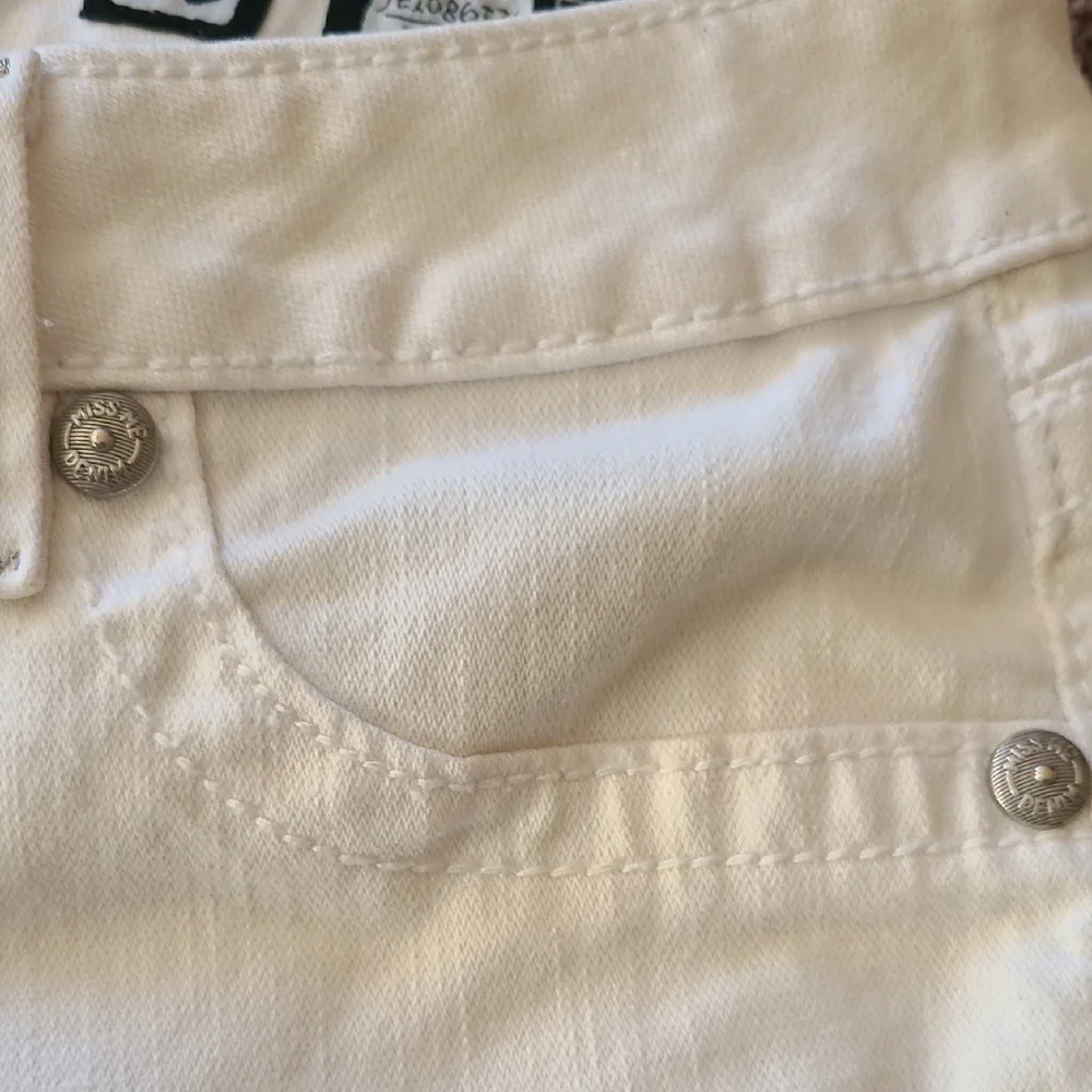 Miss Me White Flare Jeans with Silver Accents - Picture 7 of 10